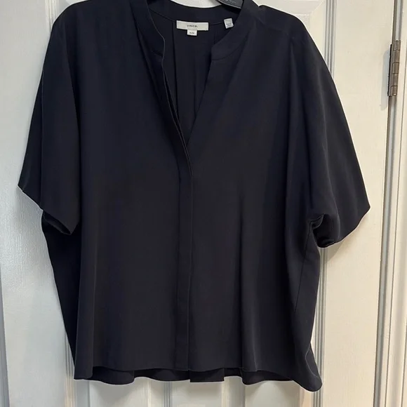 Vince Navy Short-Sleeve Split-Neck Blouse - Picture 1 of 7